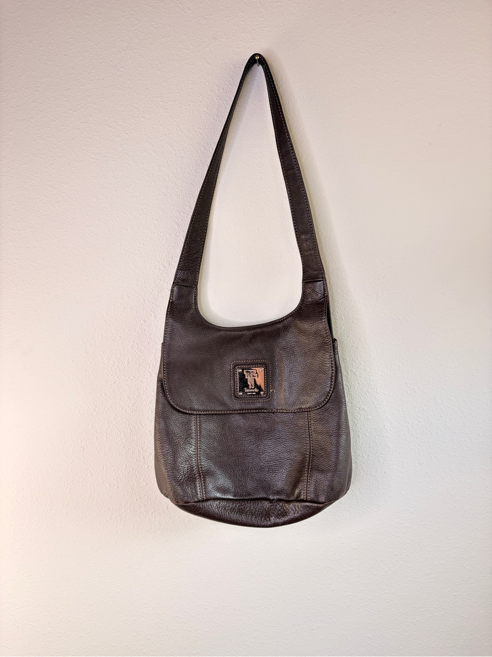 Vintage Y2K Tiganello Chocolate Brown Pebbled Leather Shoulder Bag